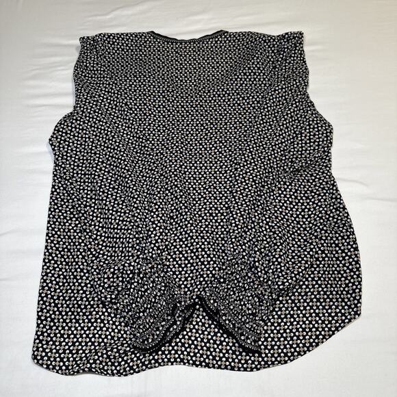 Max Studio Black Tan White Geo Print Elastic Cuff Pleated Blouse Tunic L Top EUC - Picture 15 of 16